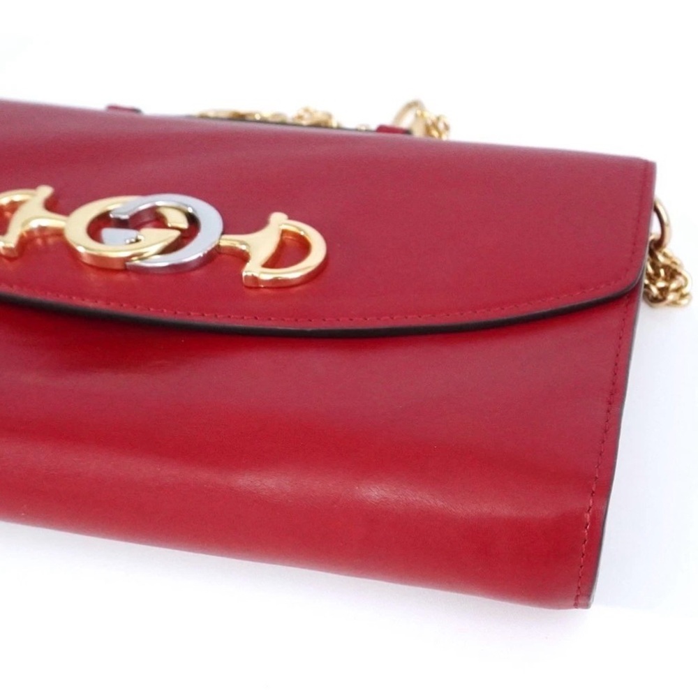 Gucci Zumi Red Shoulder Bag with Gold Chain 2 way Bag Preowned - Picture 16 of 17